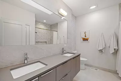 3428 N Kilbourn Avenue, Chicago, IL 60641 - Photo 26