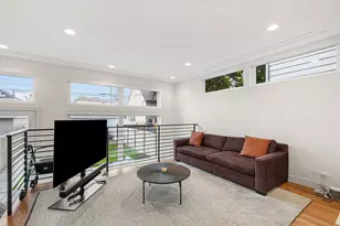 3428 N Kilbourn Ave, Chicago, IL 60641 - Photo 14
