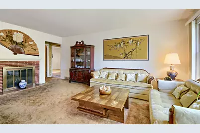 [Address not provided], Skokie, IL 60076 - Photo 2