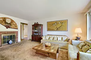 [Address not provided], Skokie, IL 60076 - Photo 2