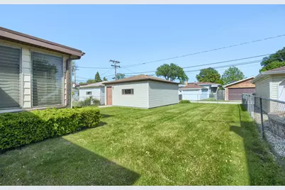 [Address not provided], Skokie, IL 60076 - Photo 16