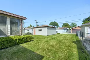 [Address not provided], Skokie, IL 60076 - Photo 16