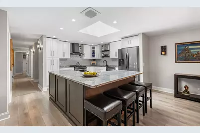 6050 W Eastwood Avenue #309, Chicago, IL 60630 - Photo 4