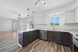 5615 Stonybrook Dr, Plainfield, IL 60586 - Photo 10