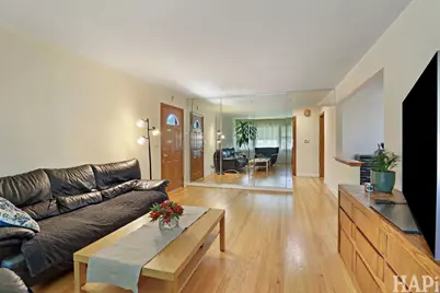 4805 N Nottingham Avenue, Chicago, IL 60656 - Photo 2