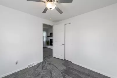 40525 N Marcus Street, Antioch, IL 60002 - Photo 16