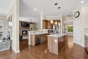 13037 Stone Creek Ct, Huntley, IL 60142 - Photo 10