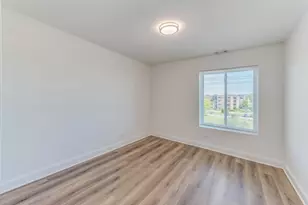 900 Perrie Dr, Elk Grove Village, IL 60007 - Photo 16