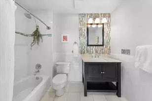 312 N May St, Chicago, IL 60607 - Photo 24