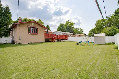 1531 Maplewood Avenue, Hanover Park, IL 60133 - Photo 30