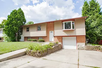 1531 Maplewood Avenue, Hanover Park, IL 60133 - Photo 2