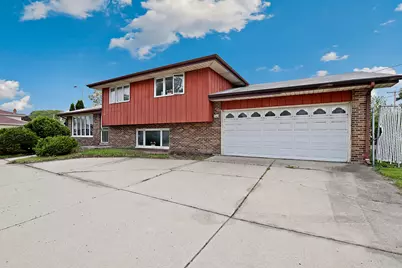9300 Major Avenue, Oak Lawn, IL 60453 - Photo 1