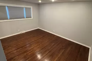 8058 W Lyons St, Niles, IL 60714 - Photo 14