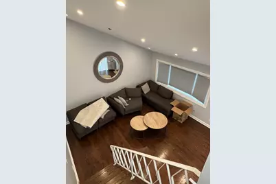 8058 W Lyons Street #B, Niles, IL 60714 - Photo 4