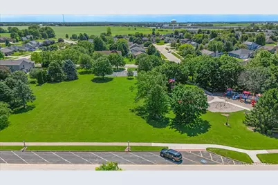 1019 Sandhurst Drive, Sandwich, IL 60548 - Photo 54