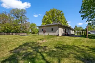 104 N Spruce St, Cortland, IL 60112 - Photo 18