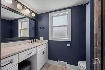 315 S Westlawn Avenue, Aurora, IL 60506 - Photo 14