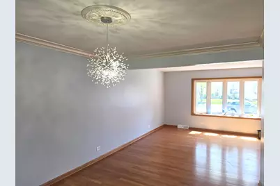 1234 N Lyle Avenue, Elgin, IL 60123 - Photo 8