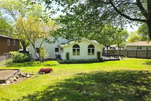 1234 N Lyle Ave, Elgin, IL 60123 - Photo 18