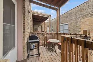 1241 W Rosemont Ave, Chicago, IL 60660 - Photo 12