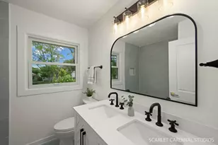 102 N Erie St, Wheaton, IL 60187 - Photo 22