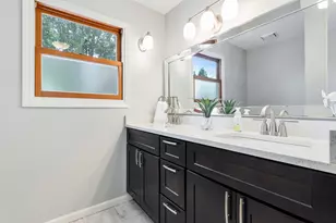 14858 Parkside Ave, Oak Forest, IL 60452 - Photo 16