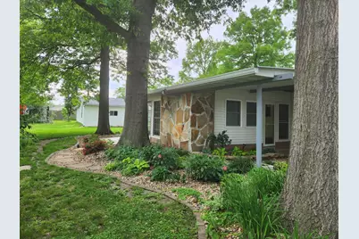 211 E Depew Street, Odin, IL 62870 - Photo 32