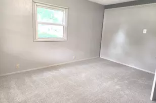 211 E Depew St, Odin, IL 62870 - Photo 20