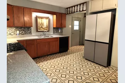 211 E Depew Street, Odin, IL 62870 - Photo 8
