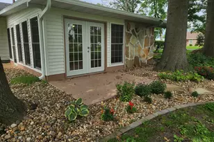 211 E Depew St, Odin, IL 62870 - Photo 30