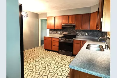 211 E Depew Street, Odin, IL 62870 - Photo 10