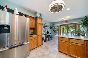 310 Shelden Dr, Winnebago, IL 61088 - Photo 24