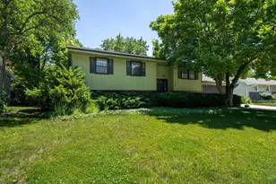 218 Cambridge Dr, Normal, IL 61761 - Photo 46