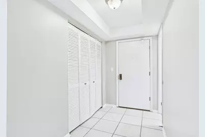 13000 W Heiden Circle #3105, Lake Bluff, IL 60044 - Photo 4