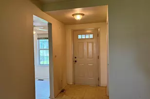 396 Cobbler Ln, Buffalo Grove, IL 60089 - Photo 4