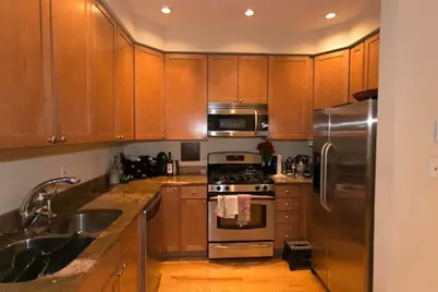 421 W Armitage Avenue #2, Chicago, IL 60614 - Photo 2