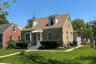 231 S Addison St, Bensenville, IL 60106 - Photo 2