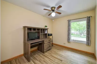 110 Oakwood Lane, Bartlett, IL 60103 - Photo 14