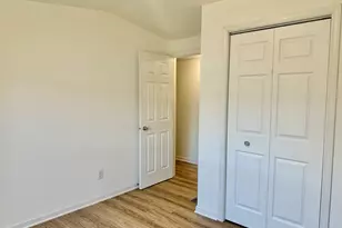 2705 St Vincent Ave, Lasalle, IL 61301 - Photo 8