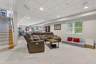 941 Par Dr, Algonquin, IL 60102 - Photo 30