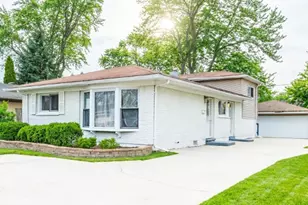 16412 Wood St, Markham, IL 60428 - Photo 2