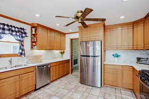 2705 School Dr, Rolling Meadows, IL 60008 - Photo 6