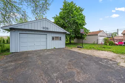 7809 Columbia Drive, Bridgeview, IL 60455 - Photo 28