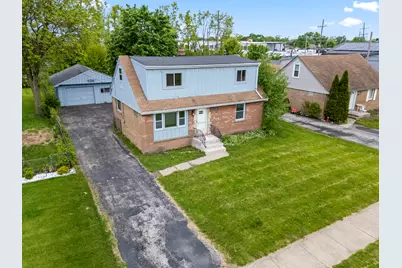 7809 Columbia Drive, Bridgeview, IL 60455 - Photo 1