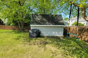 7722 Milan Way, Gurnee, IL 60031 - Photo 44