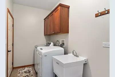 811 Singing Hills Drive, Volo, IL 60073 - Photo 24