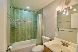 12 Oak Creek Dr, Buffalo Grove, IL 60089 - Photo 12