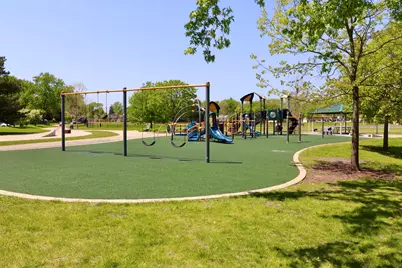 12 Oak Creek Drive #1213, Buffalo Grove, IL 60089 - Photo 18