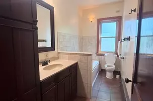 5559 S Blackstone Ave, Chicago, IL 60637 - Photo 12