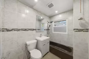 1517 E Roosevelt Rd, Wheaton, IL 60187 - Photo 14